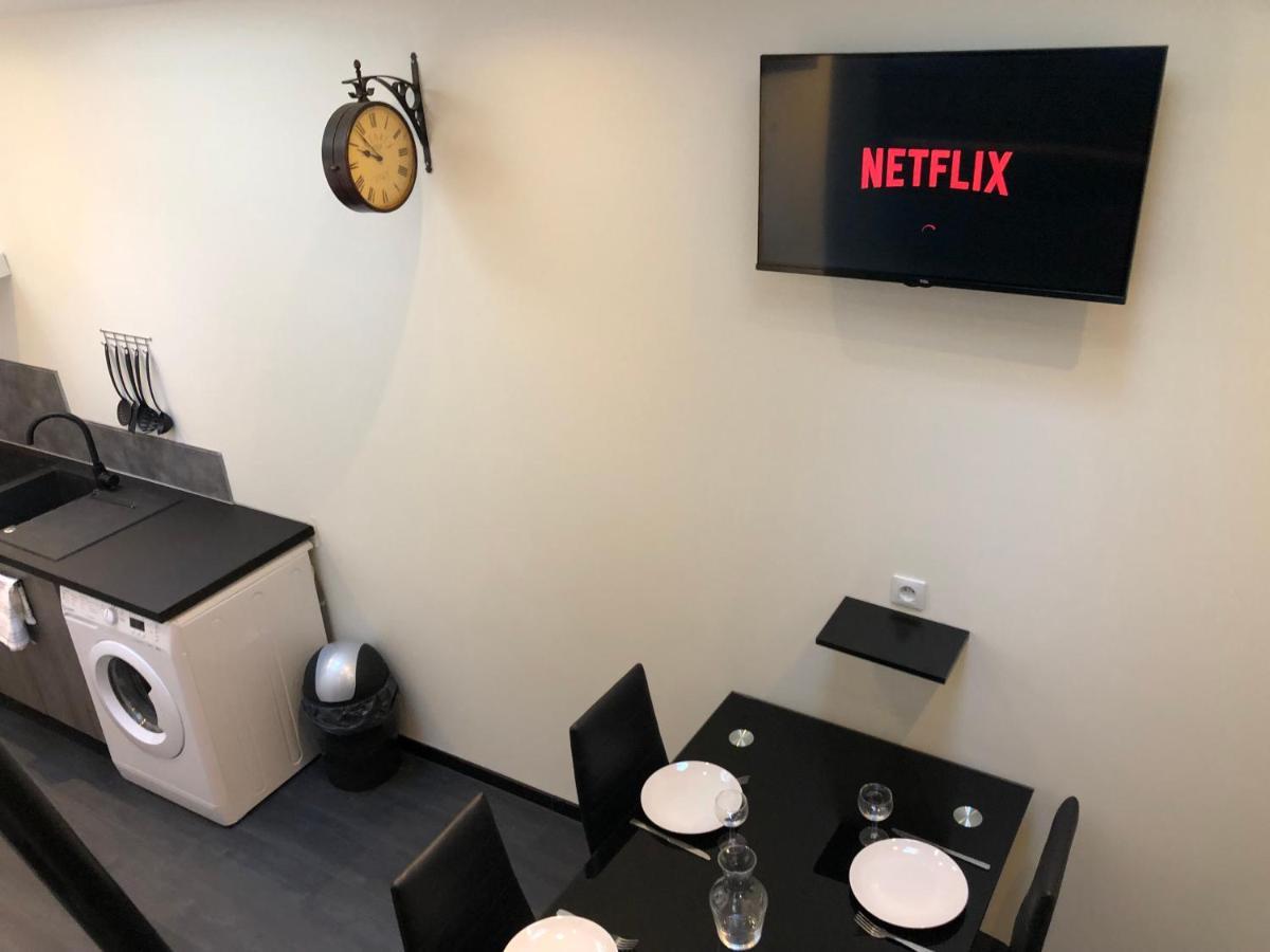 Au P'Tit Loft - Wifi Fibre - Orange Tv - Hyper Centre - Gare Apartment Troyes Bagian luar foto